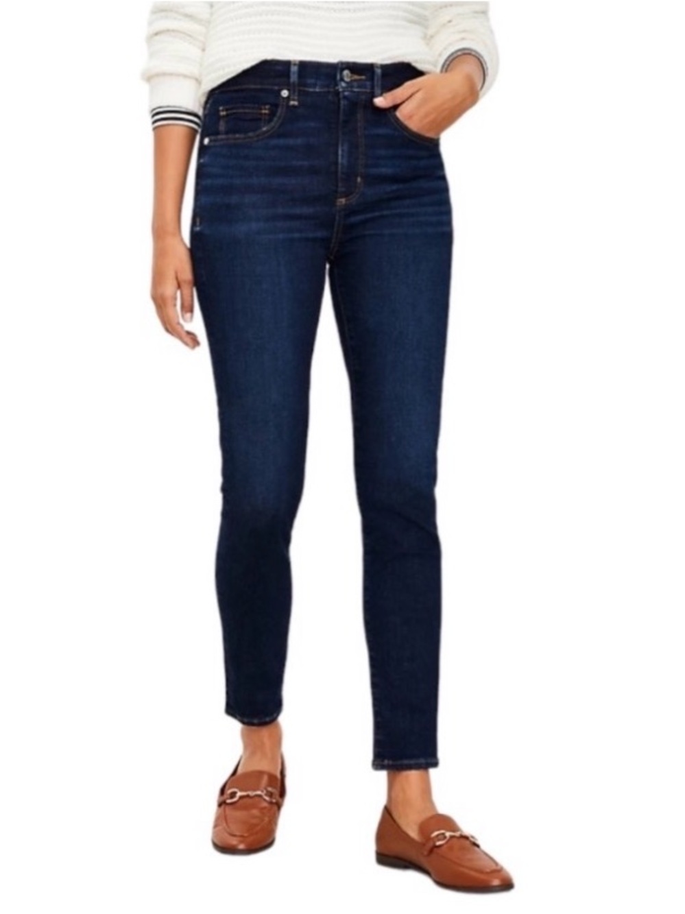 LOFT dark wash straight leg Modern skinny style jeans classic NWOT size 26/2